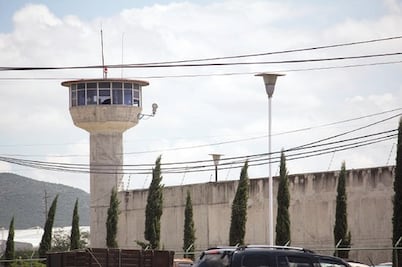 Reo se fuga por error de custodios