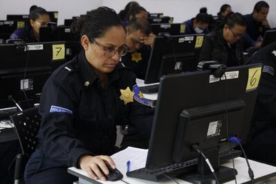 Refuerzan la preparación de policías preventivos