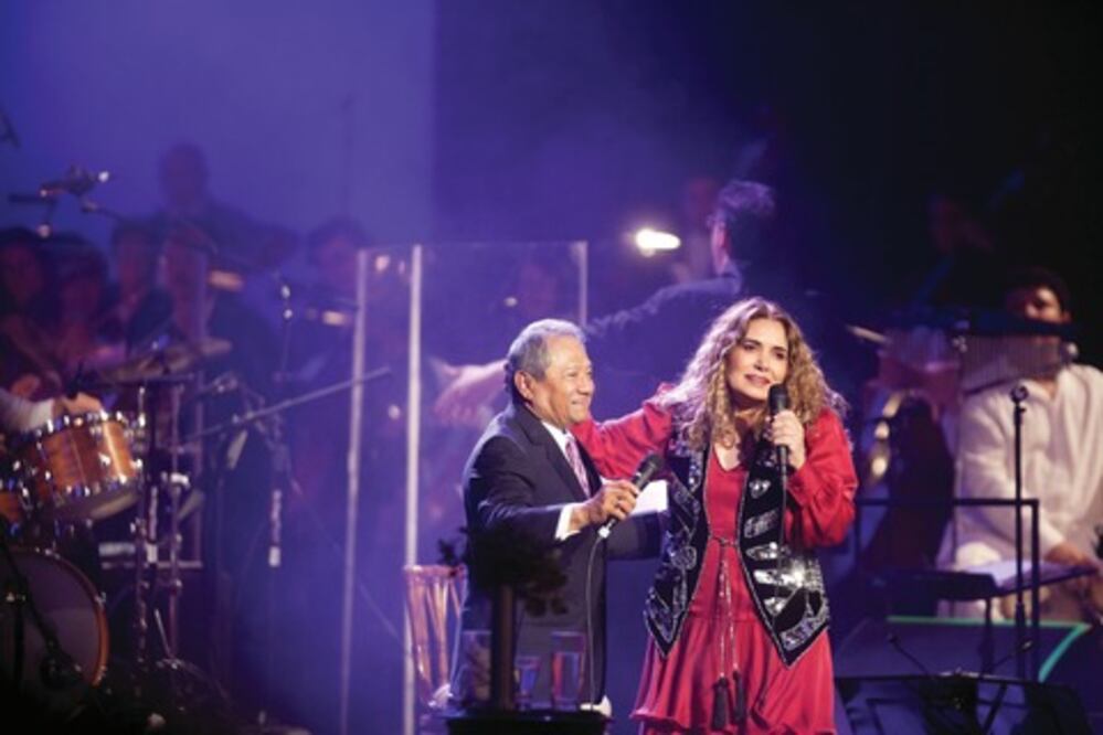 Agrada a Manzanero el tributo de Libertad