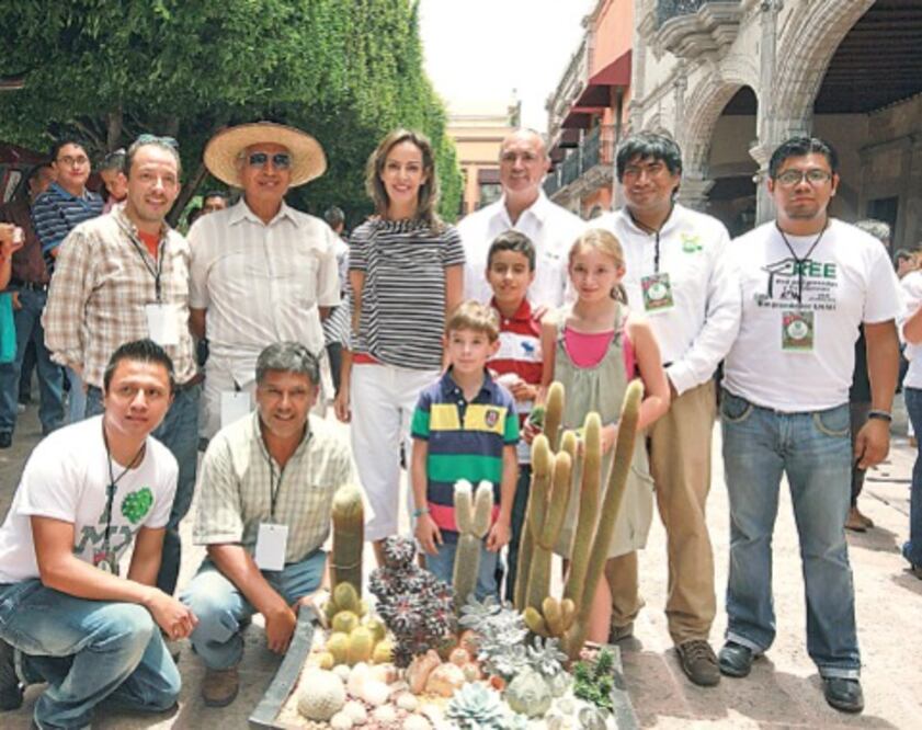 Realizan muestra de cactáceas 