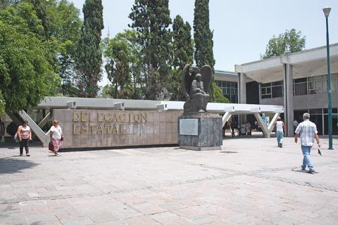 Esperan reforma del Seguro Social