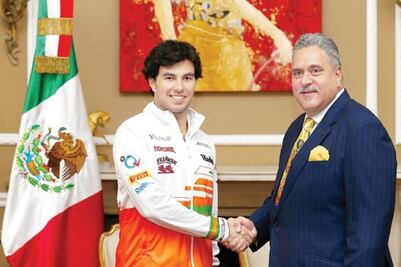 Sergio Pérez se arregla