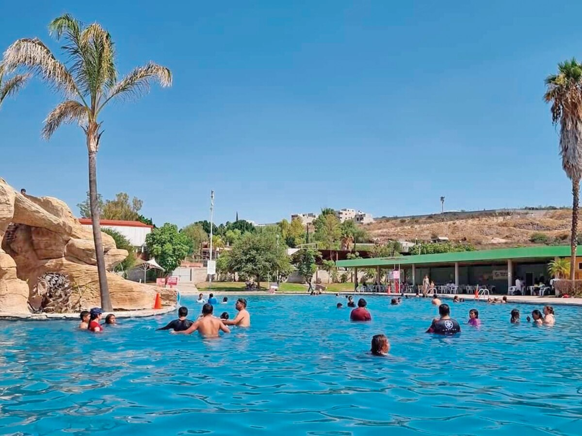 Parque Bicentenario lanza promoción del 2x1 cada viernes