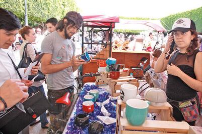 Reducen a la mitad recursos de Juventud Emprendedora