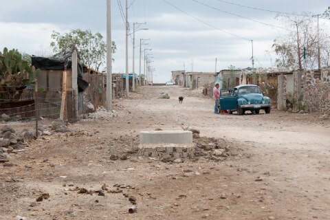 Persiste la carencia de servicios en El Marqués