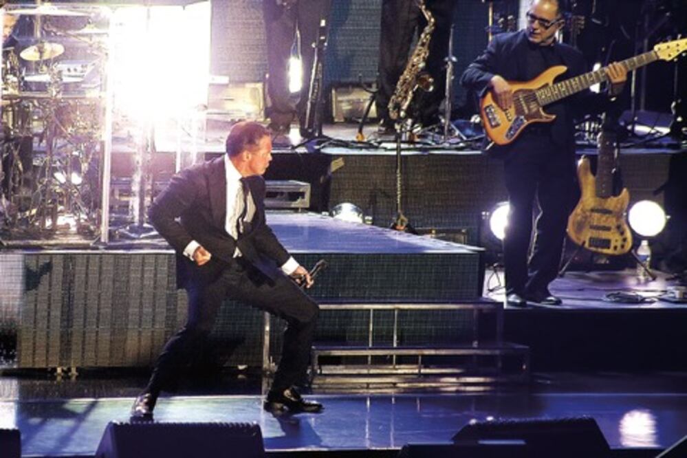 Luis Miguel brilla y deslumbra 