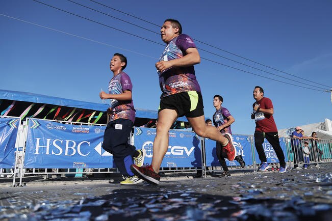 Queretanos viven fiesta familiar