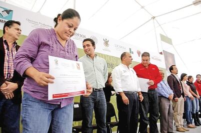 Entregan recursos en San José El Alto