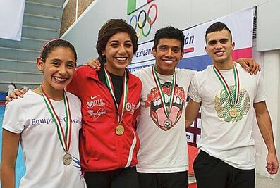 Se ‘roban’ juveniles boletos para los JCC