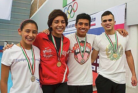 Se ‘roban’ juveniles boletos para los JCC