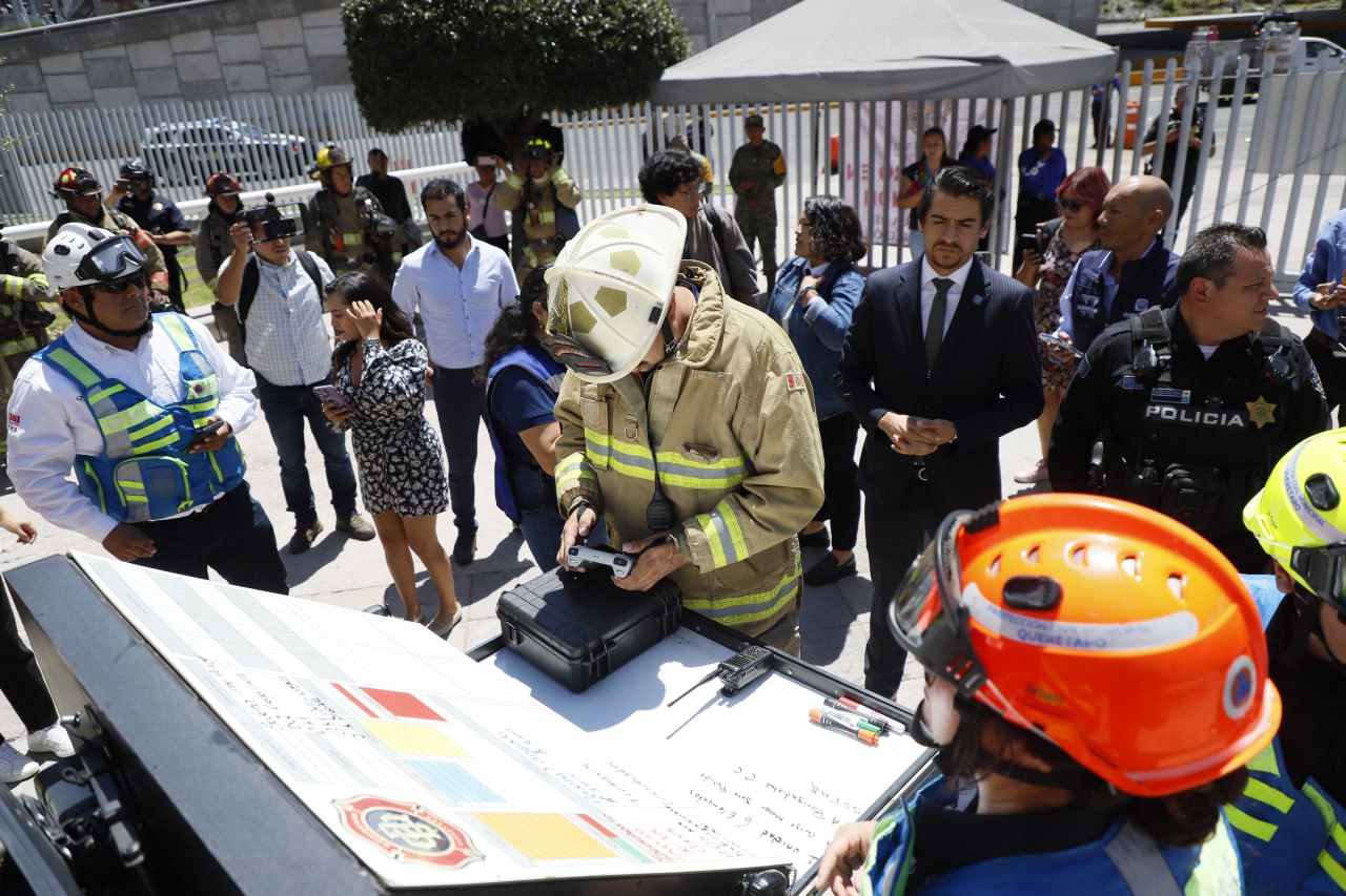 Municipio de Querétaro realizó con éxito el Segundo Simulacro Nacional 2025 y reduce tiempos de evacuación en el Centro Cívico