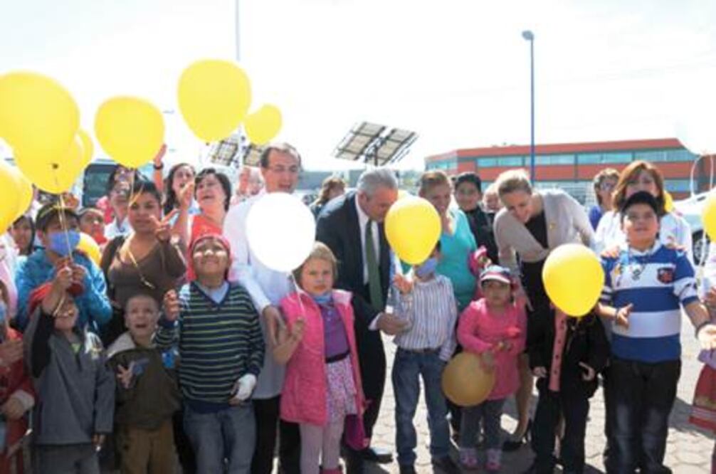 Lucha que se pelea a ciegas, pero no solos