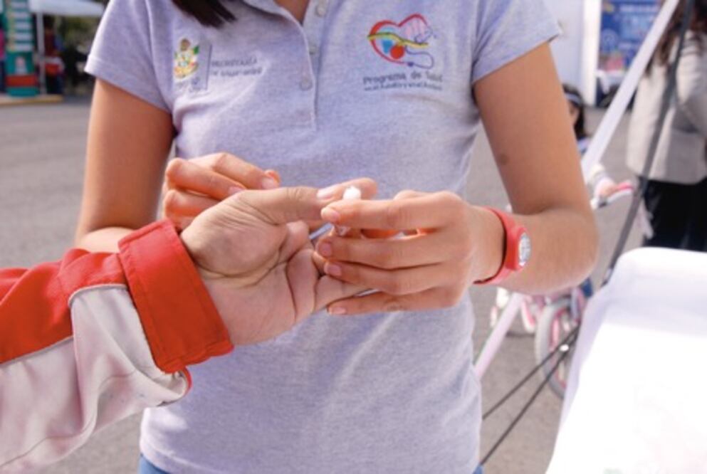 Organizan exposición de diabetes