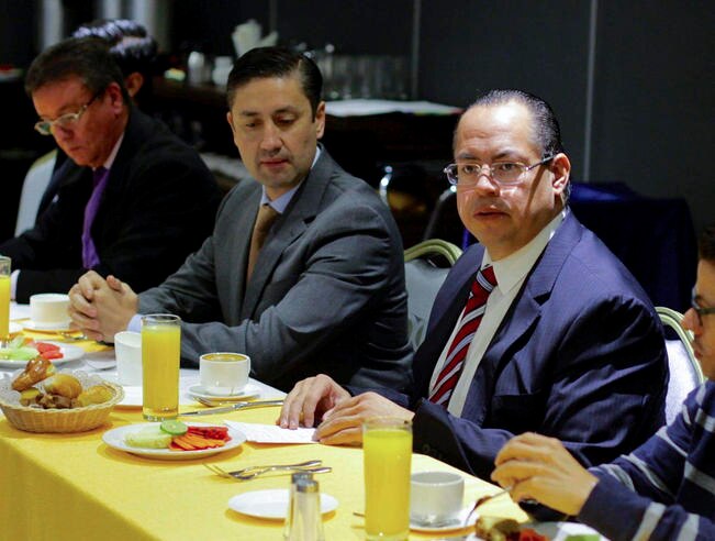 Llaman a blindar economía por triunfo de Trump