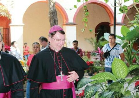 Despide la Sierra a Nuncio
