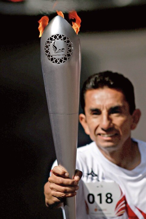 Antorcha inicia recorrido por el DF