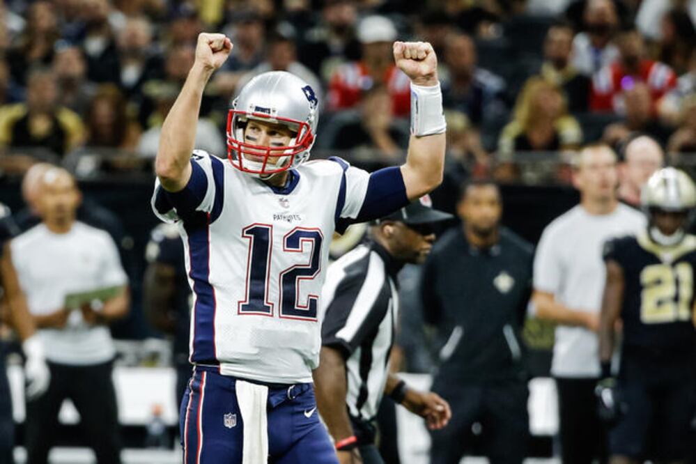 El QB acumuló 447 yardas en 30 envíos, tres de ellos para anotación (DERICK E. HINGLE. USA TODAY SPORTS)