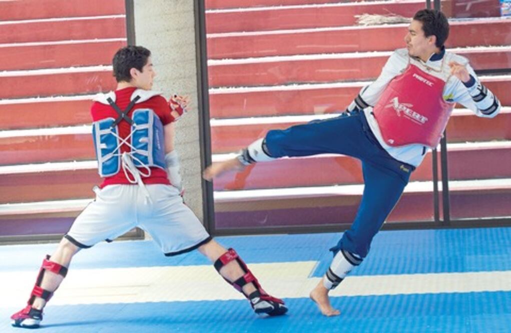 Uriel se ausentó sin tener permiso