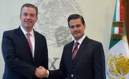 Peña Nieto designa a Alejandro Díaz de León nuevo gobernador de Banxico