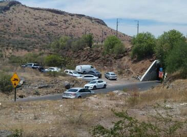 Hallan cabeza humana y narcomanta en Querétaro