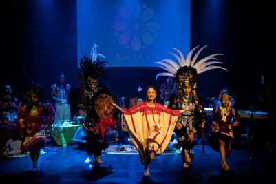 Xochitzin y Quetzal Band cierran ciclo a vuelo de mariposa  en Querétaro  