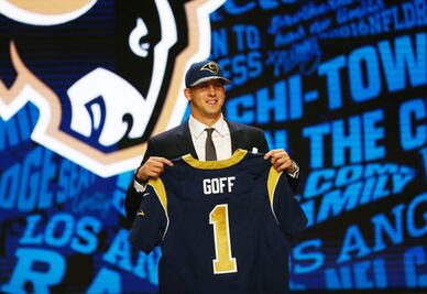 Rams oficializa llegada de Goff