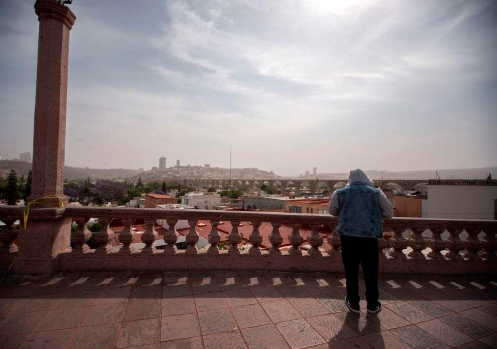 Densa nube de polvo cubrió la zona metropolitana de Querétaro. Foto: Fernando Camacho