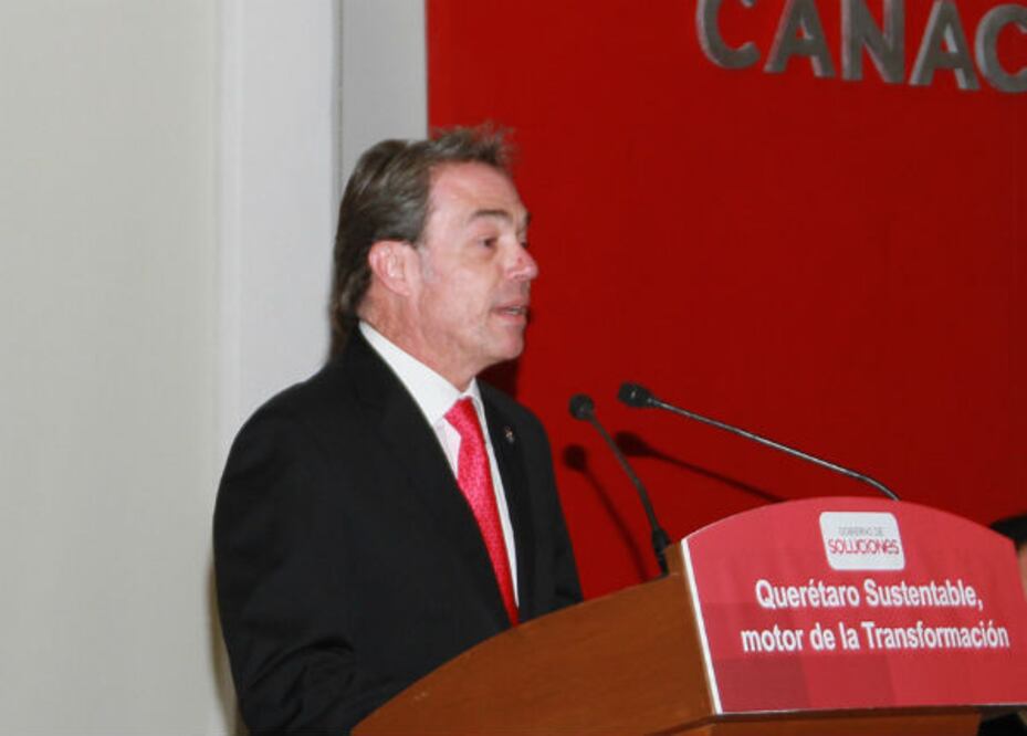 Relevan la presidencia de Canacintra