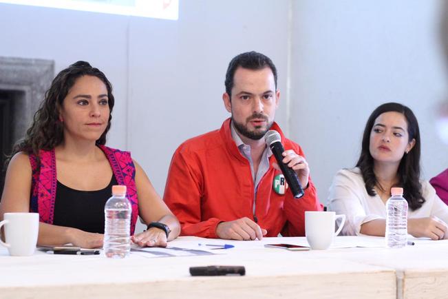 Reprueba el PRI estatal la actuación del Presidente