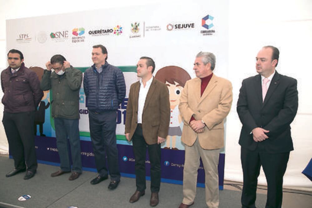 Corregidora inicia feria de empleo