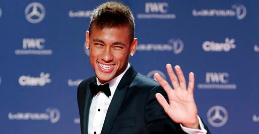 Neymar se va a España