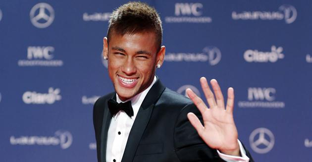 Neymar se va a España