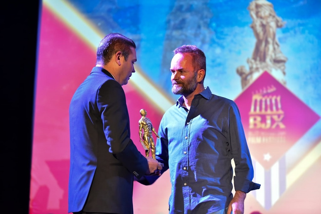 Le entregan el Corazón del Bajío a Gabriel Hörner