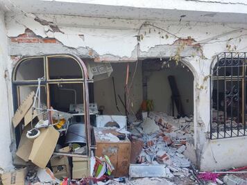 Explosión por acumulación de gas deja tres lesionados en Pedro Escobedo