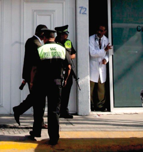 Noé da sus primeros pasos; sigue delicado