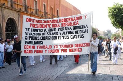 Sindicatos retoman desfile por Día del Trabajo