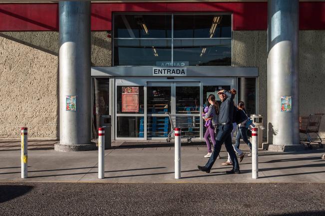 Desmiente Juan Martín Granados Torres, secretario de Gobierno estatal, el registro de 11 locales saqueados que dio a conocer la Asociación Nacional de Tiendas de Autoservicio y Departamentales (ANTAD) (RICARDO LUGO. EL UNIVERSAL)