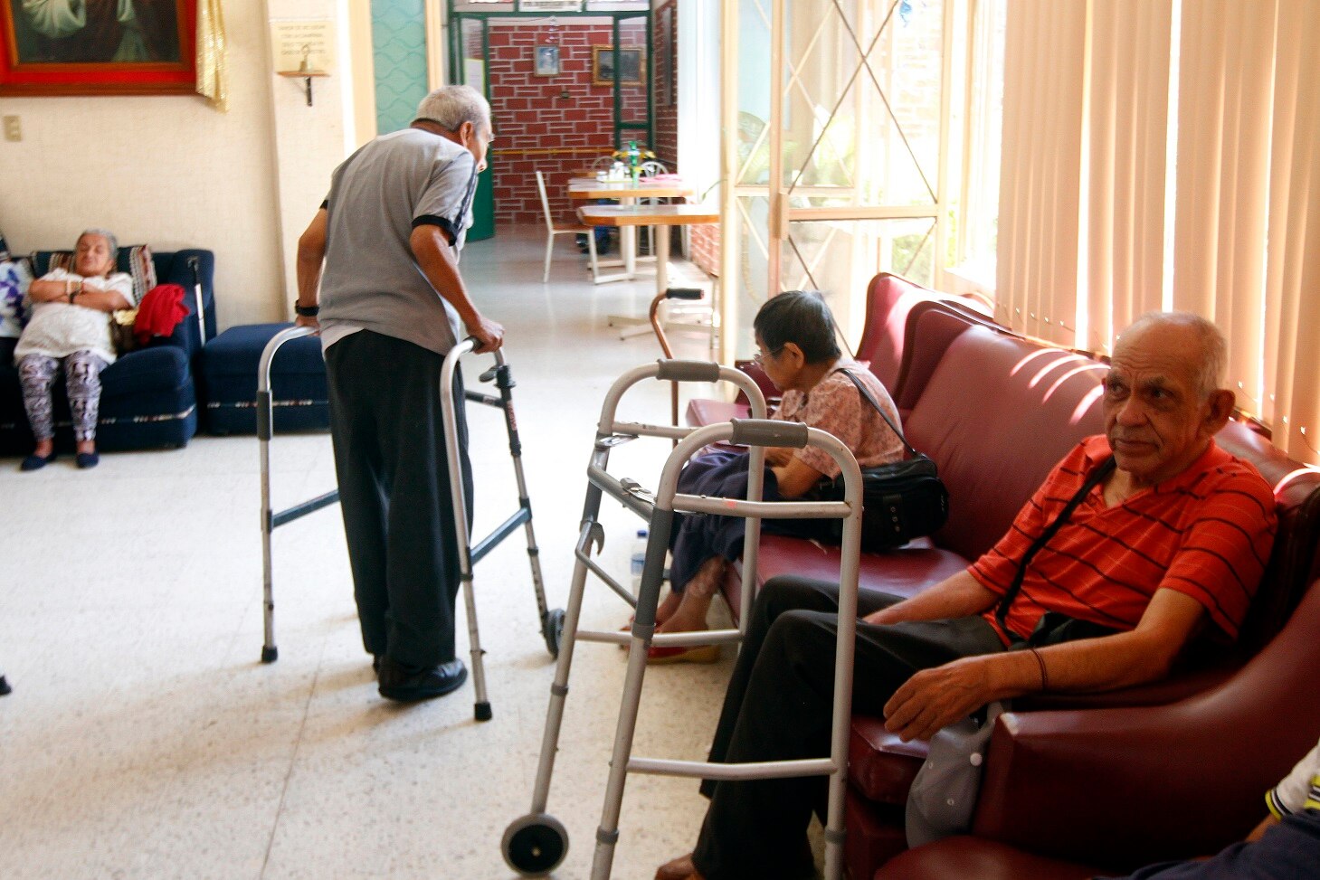 Inicia registro para apoyo a los adultos mayores