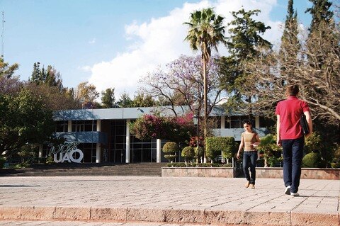 Da FEUAQ apoyos sociales a comunidades