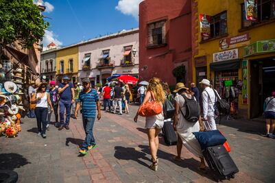 Agencias de viajes reportan cancelaciones en la entidad