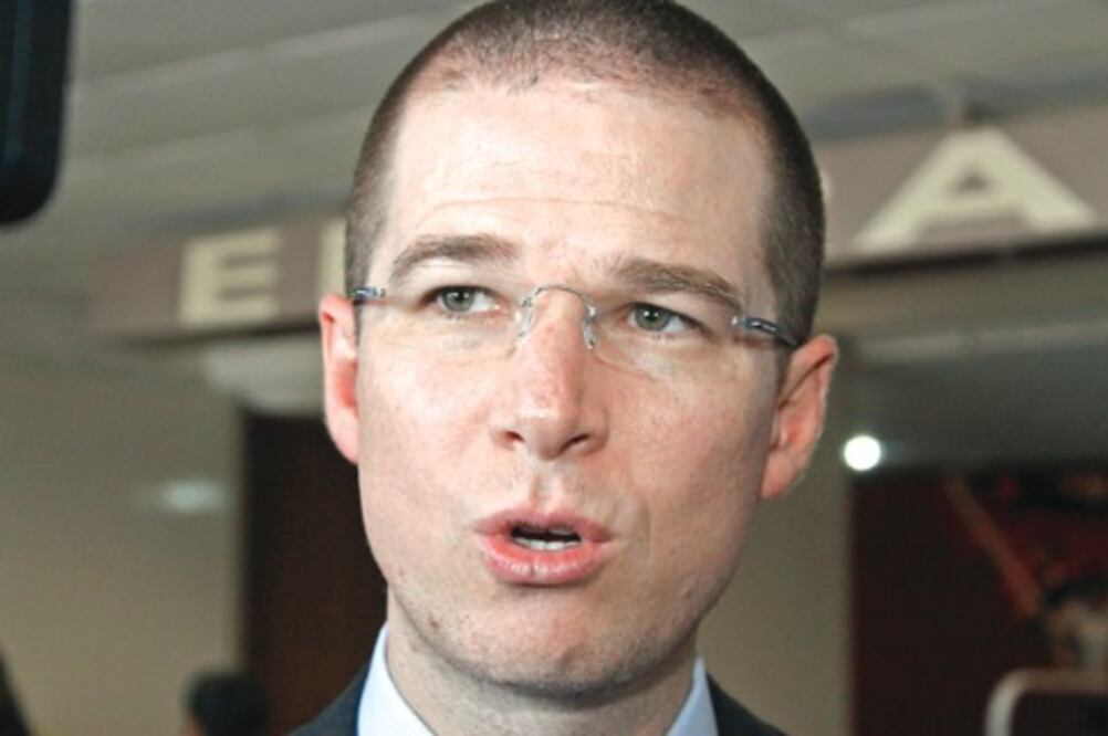 Equilibrado, informe de Calzada: PAN