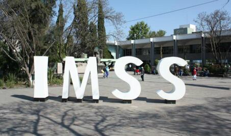 Delegado del IMSS llama a dar atención de calidad