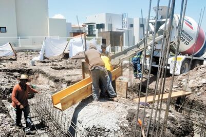 Arquitectos van por más obras públicas