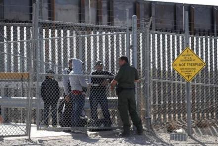 Gobierno de Trump acelera despliegue de soldados en frontera con México