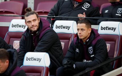 Los  Hammers ganan sin el  Chicharito