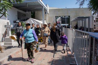 Baja 10% el precio de nichos en el Cimatario