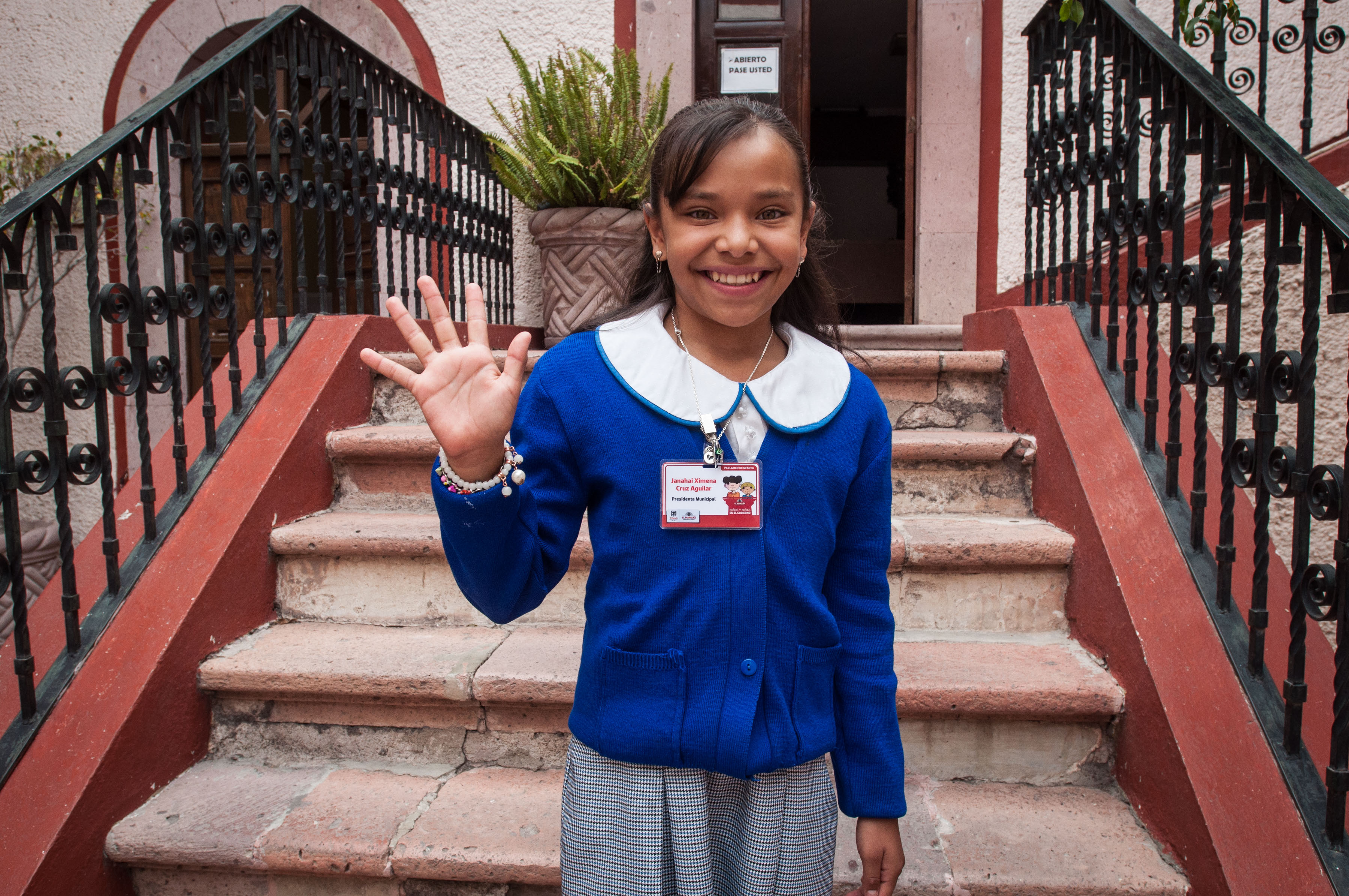 Niños juegan a ser funcionarios por un día