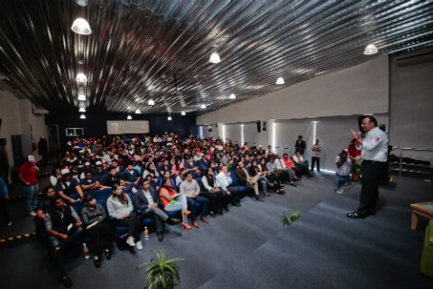 Combatirá violaciones a derechos con educación