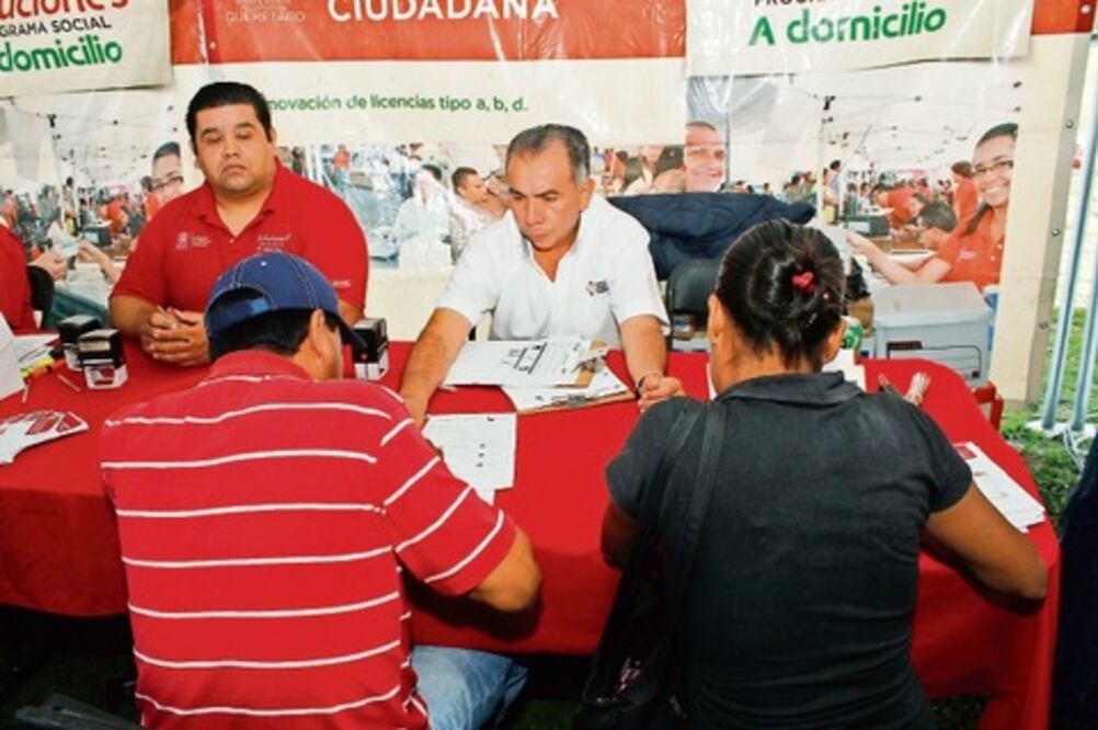 Programas sociales benefician a 200 mil