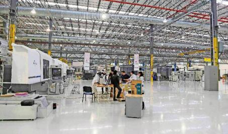 Bajío crece 6% su oferta de espacios industriales